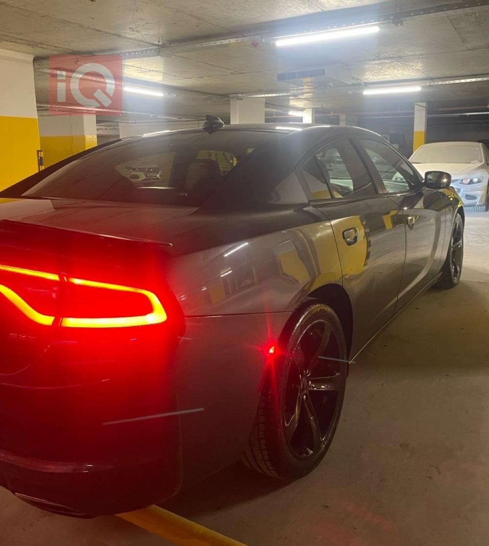 دودج تشارجر